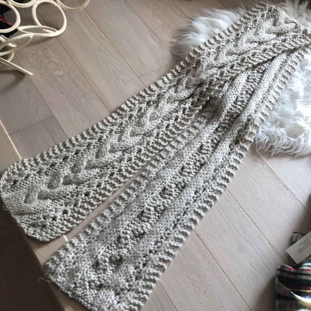 scarf